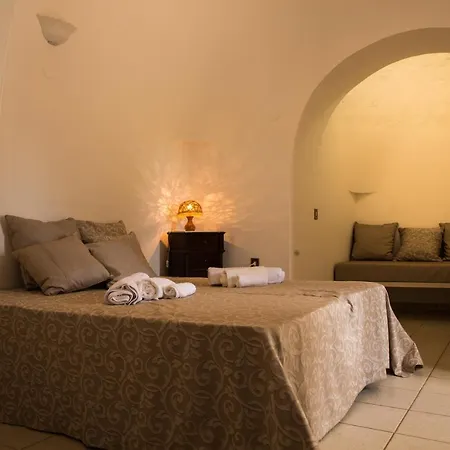 Donna Nina Valente Villa Ceglie Messapica